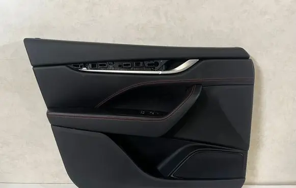 Maserati Levante Front door card panel trim 6700475840