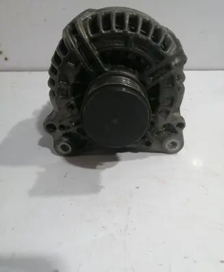 Volkswagen PASSAT B6 Generator/alternator 06F903023F 0124525091