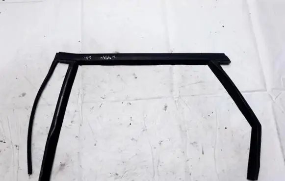 Ford Mondeo MK IV Rubber seal rear door 