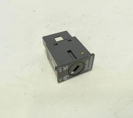 Seat Leon (5F) Passenger airbag on/off switch 5C5919237