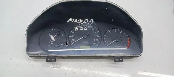 Mazda 626 Speedometer (instrument cluster) FDGE6VD