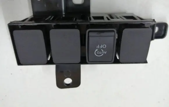 Nissan Qashqai Other switches/knobs/shifts 4EA0A