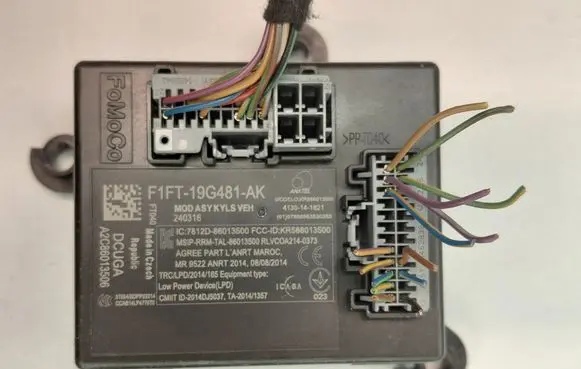 Ford Focus Door control unit/module F1FT-19G481-AK