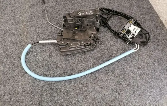 BMW 6 G32 Gran Turismo Rear door lock 7477698 7401206 51227477698