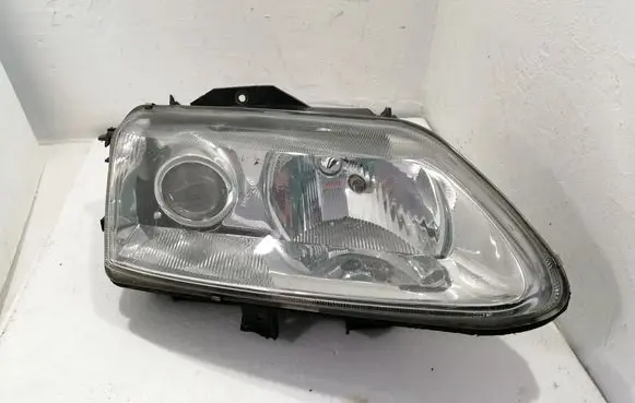 Renault Espace III Headlight/headlamp 73775396 01053388