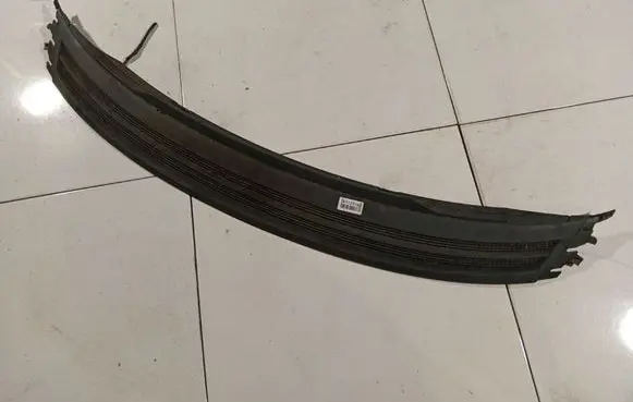Renault Espace - Grand espace IV Wiper trim 