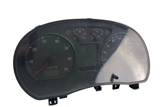 Volkswagen Polo V 6R Speedometer (instrument cluster) 110080320