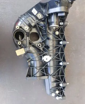Mercedes-Benz E W213 Intake manifold 6540902101