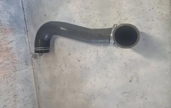 Alfa Romeo 159 Intercooler hose/pipe 50503487