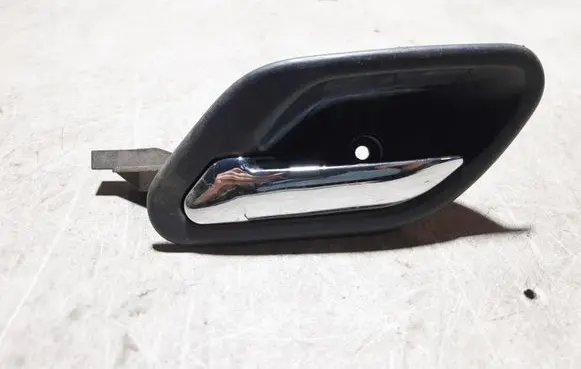 BMW 5 E39 Rear door interior handle 8226049