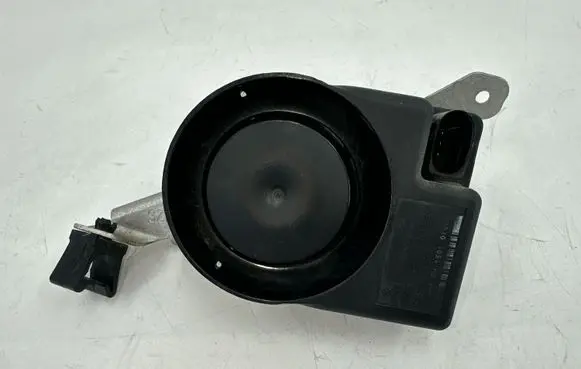 Volkswagen Touareg II Alarm system siren