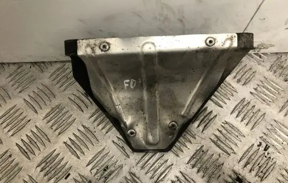BMW 7 F01 F02 F03 F04 Engine mounting bracket