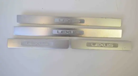 Lexus GS 300 350 430 450H sill trim set (inner) 