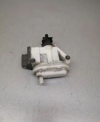 Volkswagen PASSAT B4 Central locking motor 3A0862153B