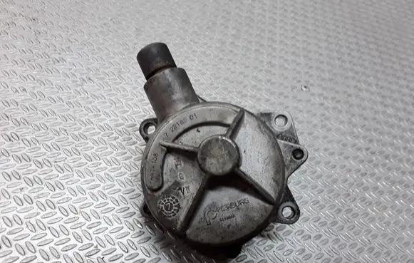 Audi A6 S6 C5 4B Vacuum pump 72218501