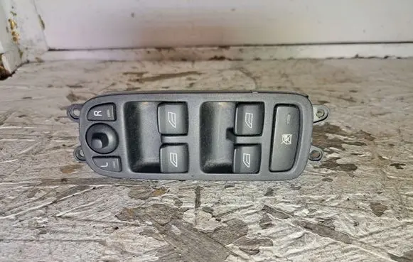 Volvo V50 Electric window control switch 30739845 30739846 30739847