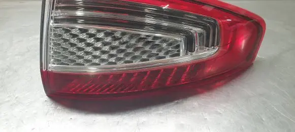 Ford Mondeo MK IV Rear/tail lights BS7113404C BS7113404A