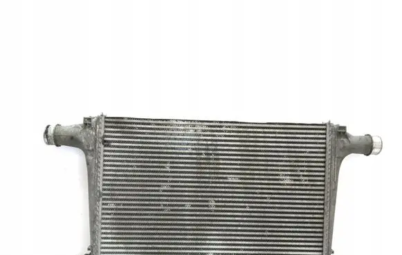 Audi Q7 4M Intercooler radiator 4M0145805J
