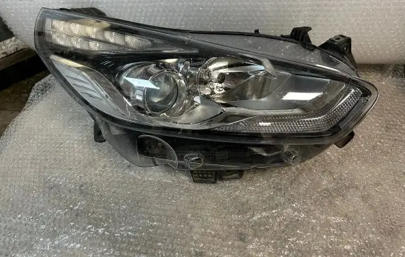 Ford S-MAX Headlight/headlamp EM2B-13W029-GH