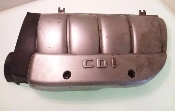 Mercedes-Benz C W203 Engine cover (trim) A6110101167
