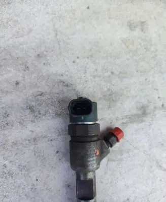 Fiat Doblo Fuel injector 0445110351