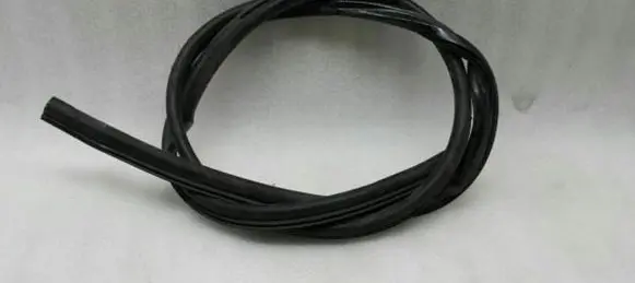 Mercedes-Benz CL C216 Engine compartment rubber A2216280598