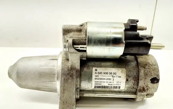 Mercedes-Benz GLA W156 Starter motor A6459060800 6459060800