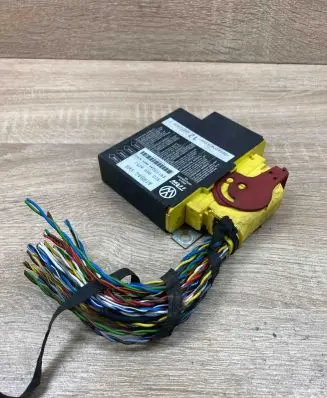 Volkswagen PASSAT B6 Airbag control unit/module 3C0909605J 391130