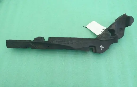 Fender foam support/seal