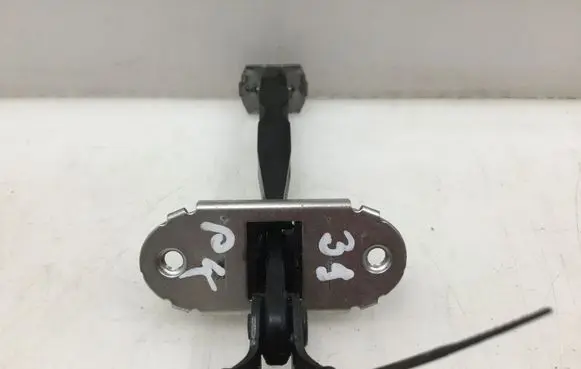 Nissan Juke I F15 Front door check strap stopper 