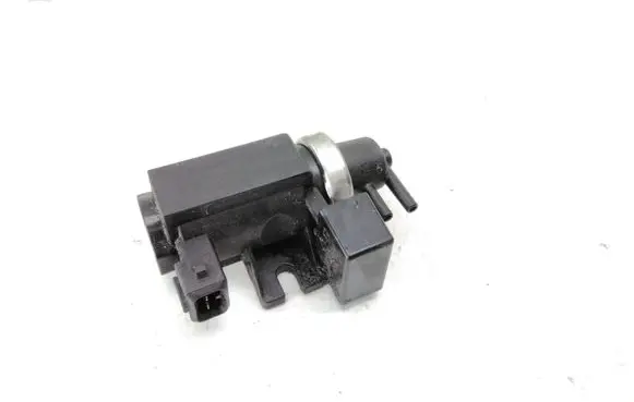 BMW 3 E46 Turbo solenoid valve 2247906