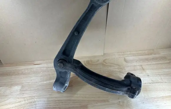 Audi Q5 SQ5 Front control arm 8K0407155B 8K0413
