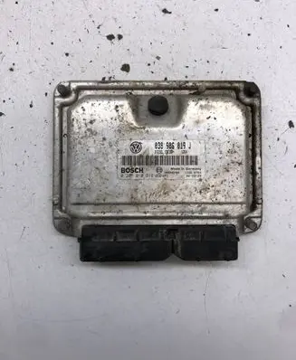 Volkswagen Sharan Engine control unit/module 038906019J 0281010216