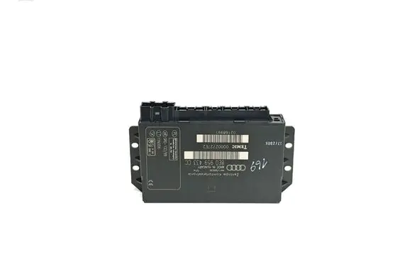 Audi A4 S4 B7 8E 8H Comfort/convenience module 8E0959433CC 8E0959433 00002727E2