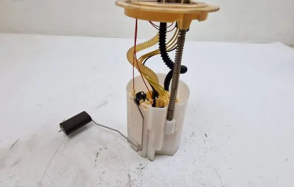 Nissan Qashqai In-tank fuel pump 170404EA0A 0580203311 S162D2000