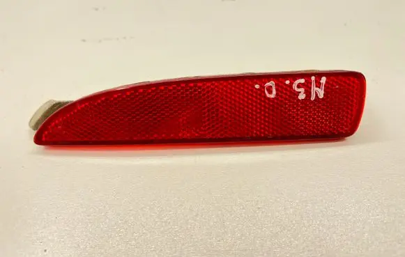 Mazda 3 I Rear tail light reflector