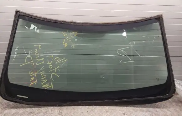 Chevrolet Camaro Front windscreen/windshield window 