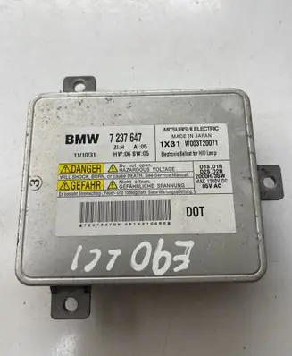 BMW 3 E90 E91 Headlight ballast module Xenon 7237647 W003T20071