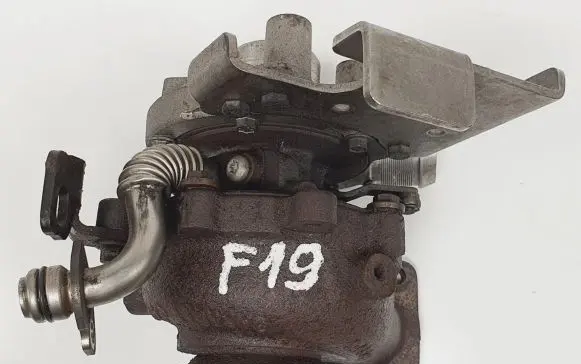 Citroen C5 Turbo 9U3Q-6K682-EB