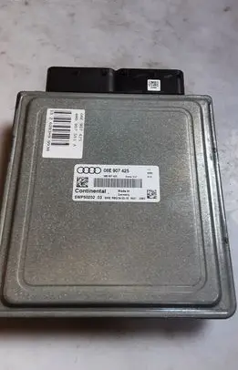Audi Q7 4M Engine control unit/module 06E907425 4M0907551A