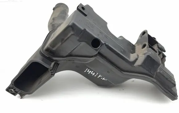 Peugeot 508 II Intake resonator 9810920880 9810920980