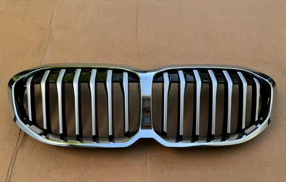 BMW 1 F40 Front grill 5A39366