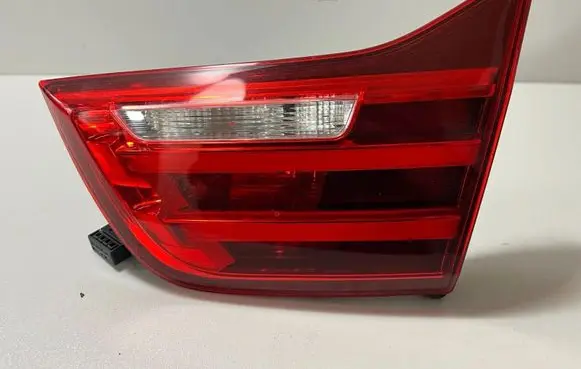 BMW 4 F32 F33 Tailgate rear/tail lights 7296102