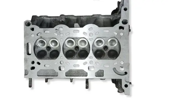 Chevrolet Corsa Engine head 555351330