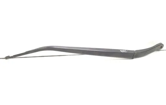 Honda CR-V Front wiper blade arm G7951