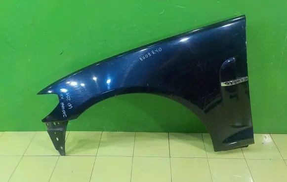 Jaguar XF X250 Fender PRZOD LEWY