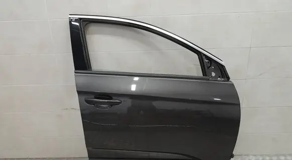 Opel Grandland X Front door