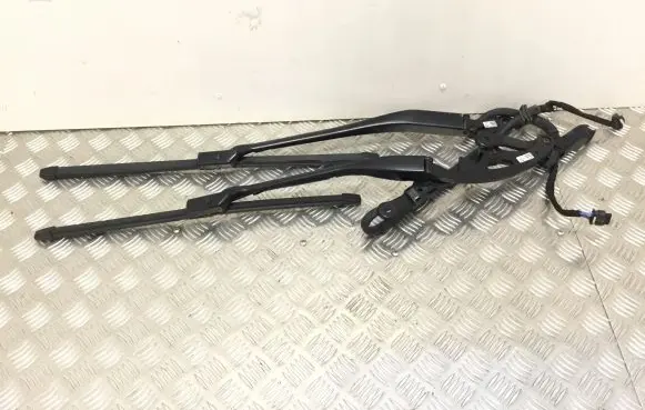 Mercedes-Benz E W238 Windshield/front glass wiper blade A2388209100 A2388208900
