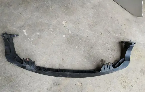 Opel Corsa D Front bumper cross member 13223751
