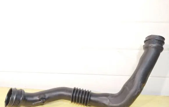 Intercooler hose/pipe